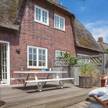 Casa de Férias Dock 6 *