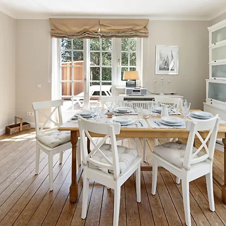 Vakantiehuis Dock 6 *