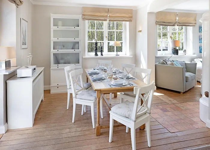 Ferienhaus Dock 6 *